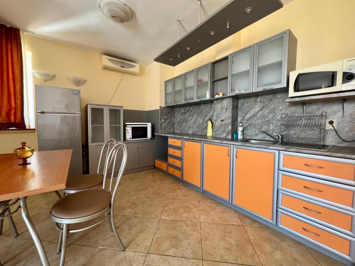 Private One-Bedroom Apartment With Balcony In Sozopol By Flat Mаnаger المظهر الخارجي الصورة