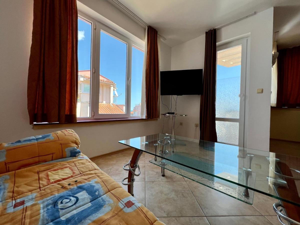 Private One-Bedroom Apartment With Balcony In Sozopol By Flat Mаnаger المظهر الخارجي الصورة