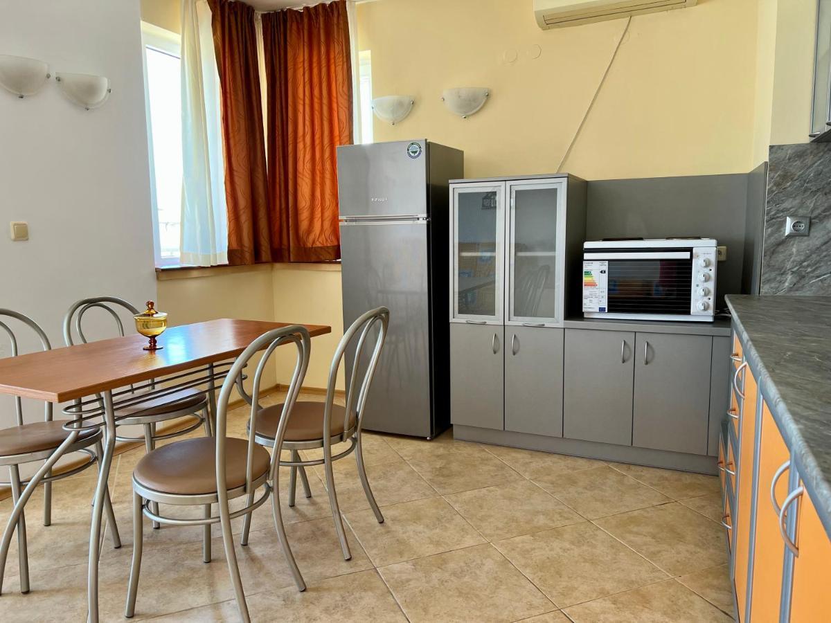 Private One-Bedroom Apartment With Balcony In Sozopol By Flat Mаnаger المظهر الخارجي الصورة